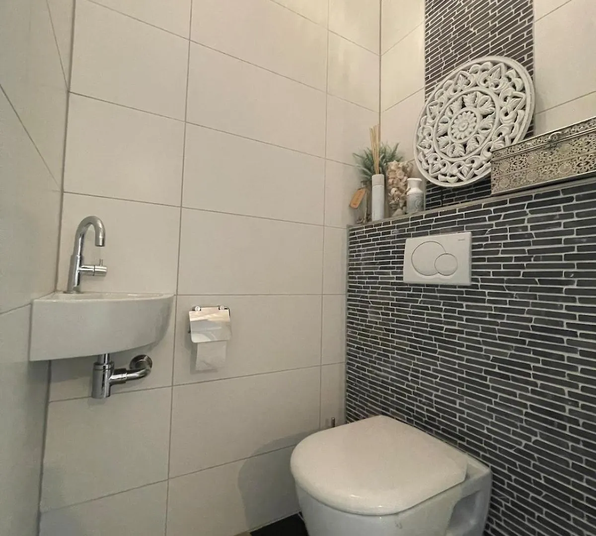 Beautiful Luxury Apartment With Skyline Rotterdam